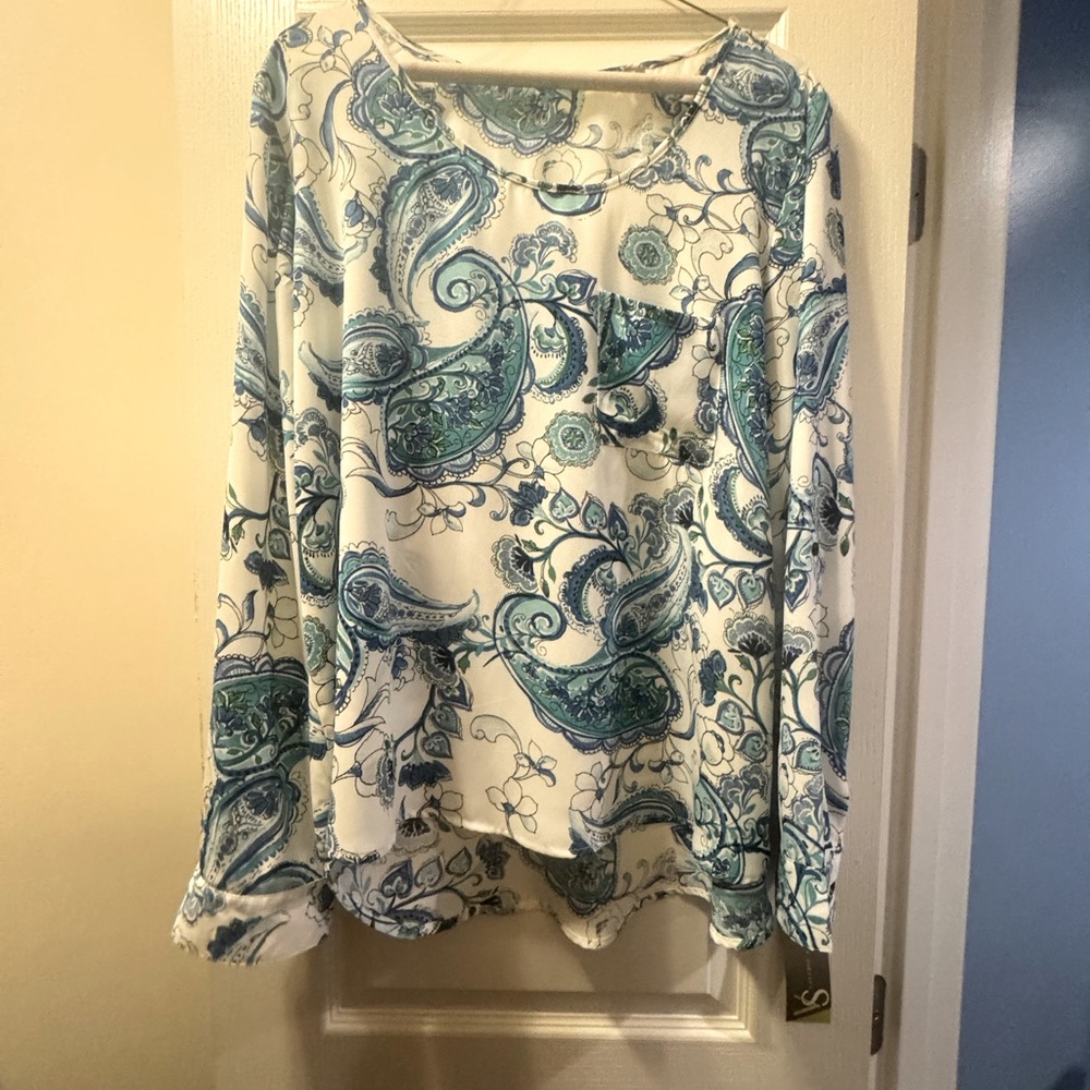 Valerie Stevens Paisley Blue & White Blouse size XL